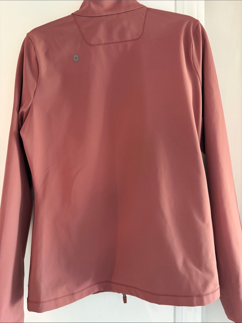 Figs Women's Zip-Front Utility Jacket in Dusty Rose - Picture 2 of 4